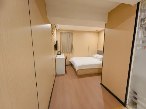 99 Chain Inn Shanghai Jinyu Road