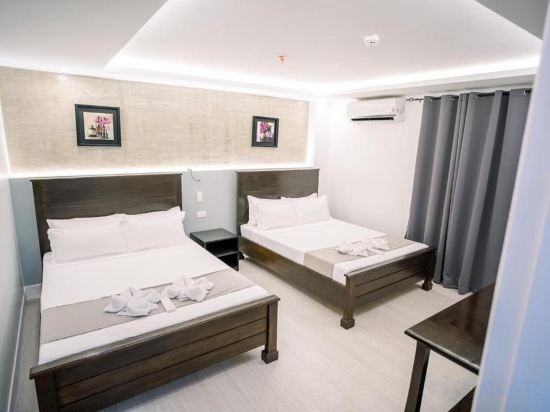Spotlight Hotel near Hundred Islands Wharf Room Type - Two-Bedroom Suite