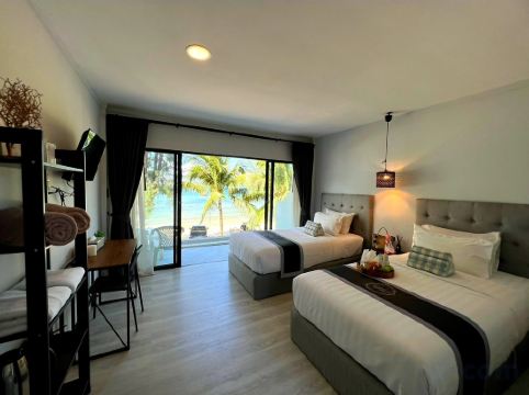 Thai Kamala Beach Front Room Type - Superior Double or Twin Room with Sea View Thai Kamala Beach Front Room Type - Superior Double or Twin Room with Sea View