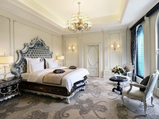 Hotel Ambassadori ,Near Meidan Bazaar Room Type - Royal Suite 
