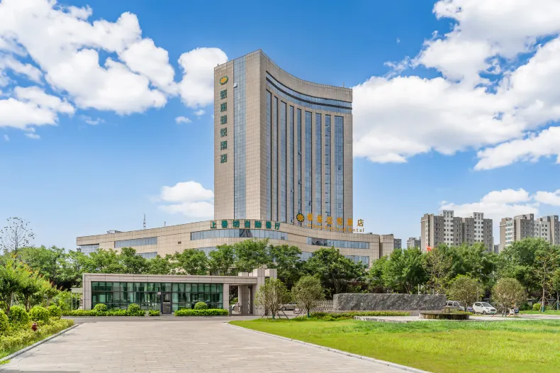 Inzone Garland Hotel