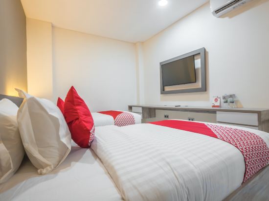 Hotel O Residence Khoe - Tap to explore photos