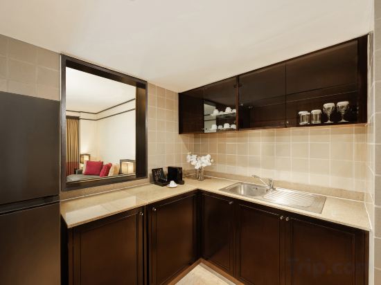 Conrad Bangkok Residences Room Type - One-Bedroom Deluxe King Suite