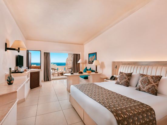 Pickalbatros Citadel Resort Sahl Hasheesh Room Type - Honeymoon Room