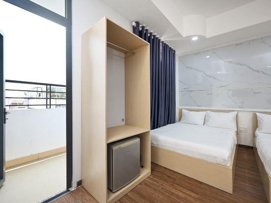 Sunrise Airport Hotel Room Type - Deluxe Twin Room