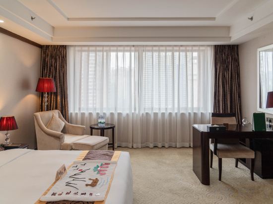 Sun Yat-sen University Kaifeng Hotel Room Type - City-view Queen Room