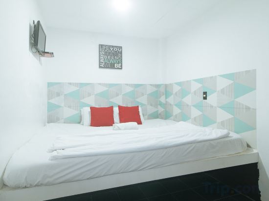 Max Travellers Inn Room Type - Standard Room Without A/C
