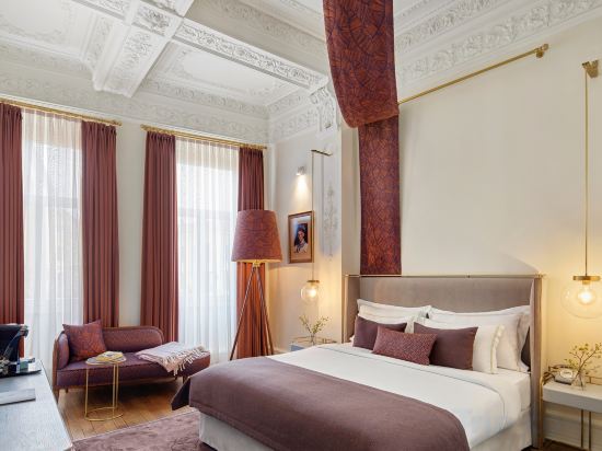 Mr CAS Hotels - Special Class Room Type - Premium Room with City View