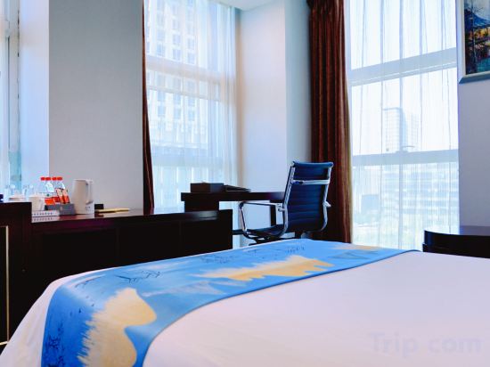 Yangfeng Yiju Hotel Room Type - 2-bed Room With View