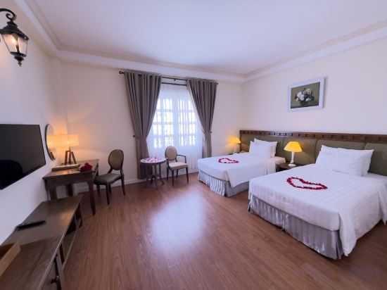 Phoenix Hotel Vung Tau Room Type - Superior Twin Outdoor Window