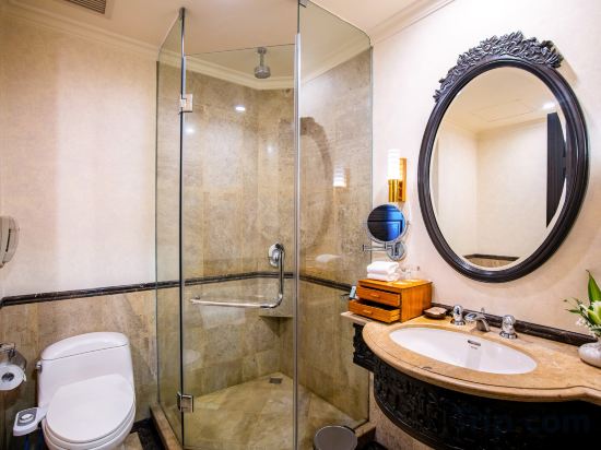 TTC Imperial Hotel Room Type - Deluxe Twin City View