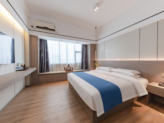 Fuying Hotel - Tap to explore photos