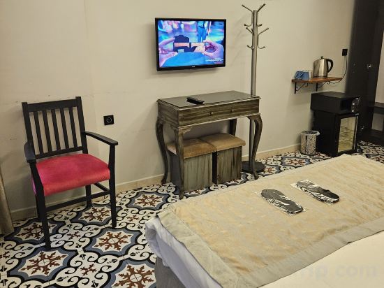 Lemon Residence Room Type - Superior Studio