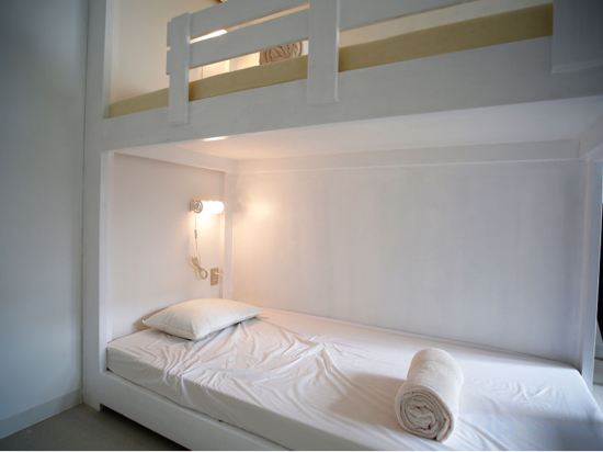 LANAIHOTELANDDORMITORY Room Type - Quadruple Room With Shared Bathroom