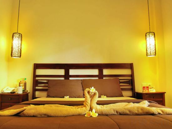 Sari Stay Room Type - Standard Room Queen Bed