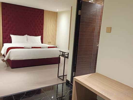 The Corum View Room Type - Superior King Double Room (Air Conditioner)