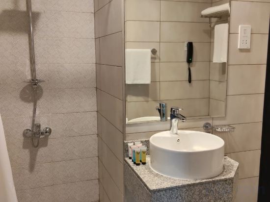 VOGO Grand Hotel Formerly Best Western Plus Hotel Dubai Academic City - Tap to explore photos