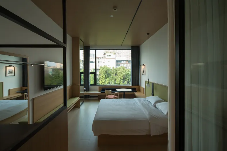 SFEEL設計師飯店（成都春熙路地鐵站店）