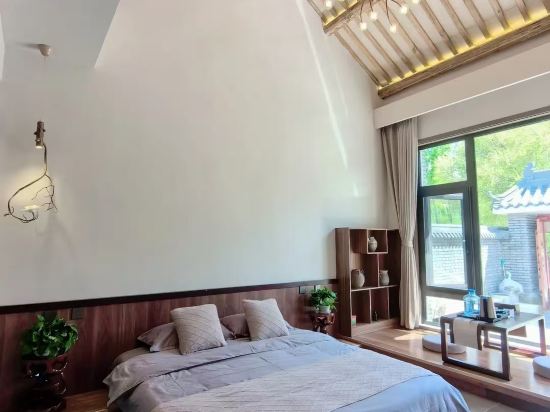 Xianglinsu Guesthouse Room Type - Xiang Lin Feng Courtyard Room
