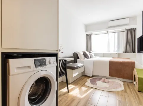 CJIA Apartment (Shanghai Changzhong Road Subway Station)