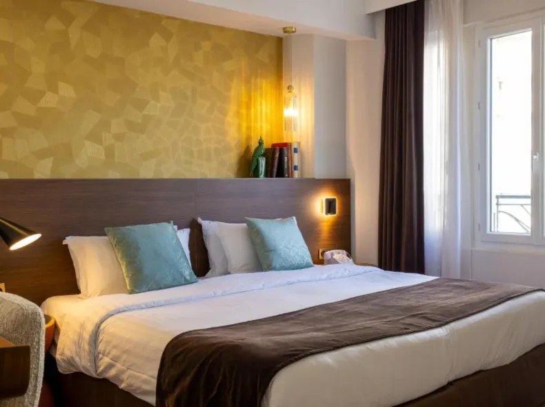 Hotel Parc Eiffel