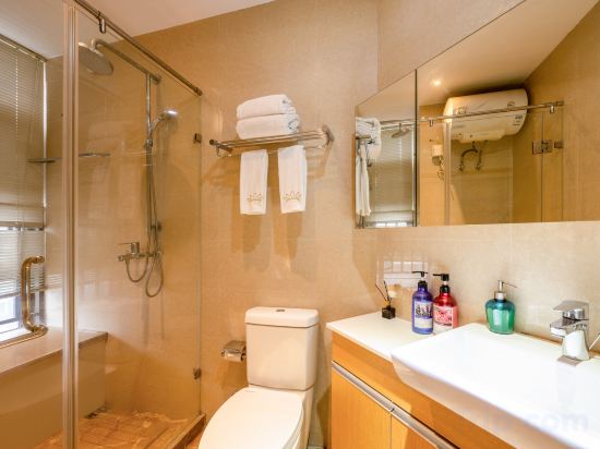 Elaine Savile Apartment (Guangzhou Zhujiang New Town Tancun Subway Station)
