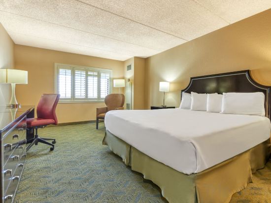 Tropicana Laughlin Hotel & Casino - A Caesars Rewards Destination - Tap to explore photos