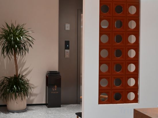 Others 4, Mingren Business Hotel, Nanping
