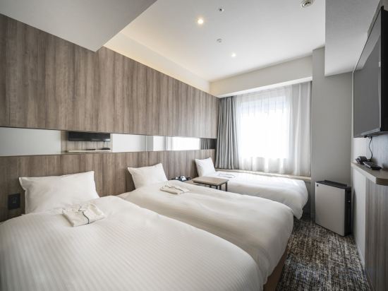 Hotel Brighton City Osaka Kitahama Room Type - Premier Triple Room - Non Smoking