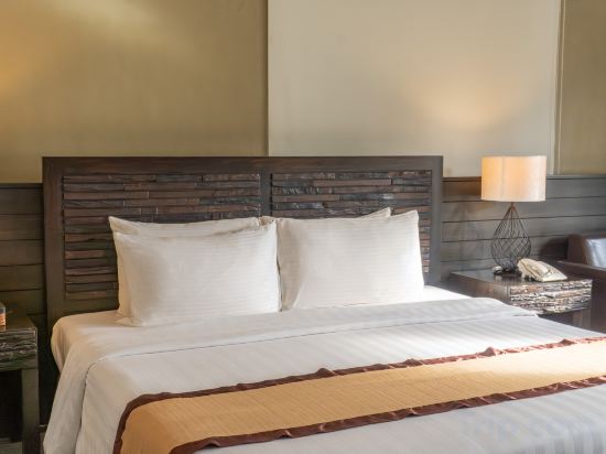 Boracay Sands Hotel Room Type - Premier Beach View Room