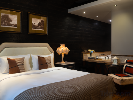 Sicilia Villa & Resort Room Type - Selected Deluxe Room (Double Bed)