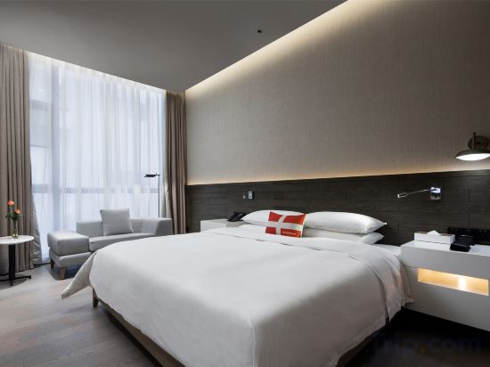Swisstouches Guangzhou Hotel Residences Room Type - Deluxe Suite