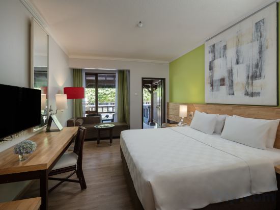 Prime Plaza Hotel Sanur – Bali Room Type - Premier Room with Balcony