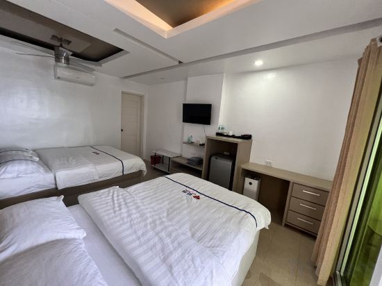 Super diving and tinas reef divers Room Type - No.2 Sea View Twin Room