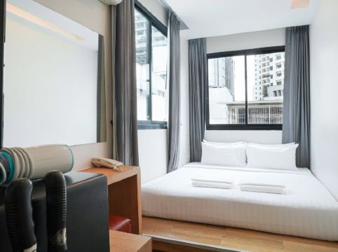 Marwin Space Hotel Room Type - Superior King