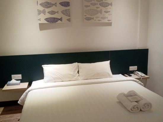 Fuller Hotel Kulim Room Type - Standard King Room