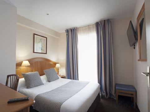 Hôtel Esprit d'Azur Room Type - Triple Room with Balcony Hôtel Esprit d'Azur Room Type - Triple Room with Balcony