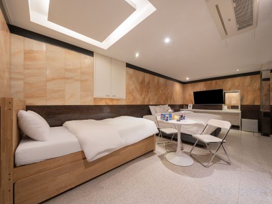 Dongdaemun Signature Tourist Hotel Room Type - Signature Family Room