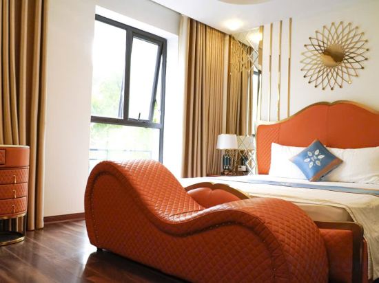BAO NGOC HOTEL LINH DAM - Tap to explore photos