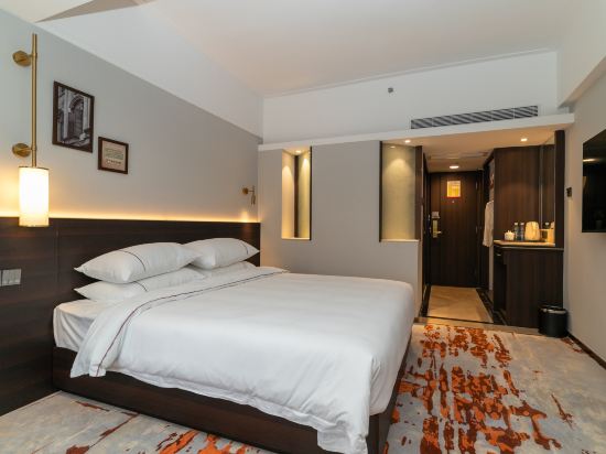 Guangdong Victory Hotel - Free shuttle bus to exhibition center during Canton Fair Room Type - Yue Standard Double Bed Room