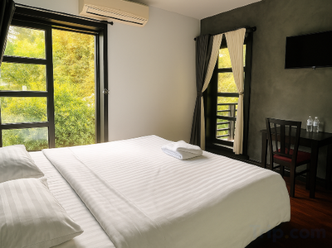 Prana Hotel Room Type - King Suite With Terrace