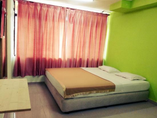 F Hotel Bayan Lepas - Tap to explore photos