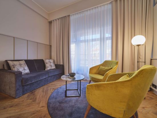 Classik Hotel Alexander Plaza - Tap to explore photos
