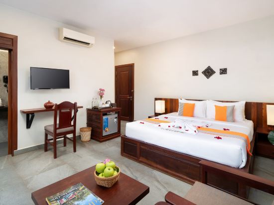 Indra Angkor Residence Room Type - Studio Double with Balcony