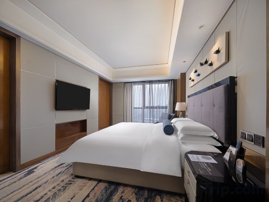 Pullman Shanghai Jing An Room Type - Executive Suite