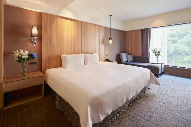 CHECK inn SELECT - Taipei NeiHu