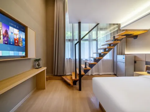 Ruisite Hotel (Shanghai Lianhua Road Subway Station Fudan Pediatric Hospital Branch)