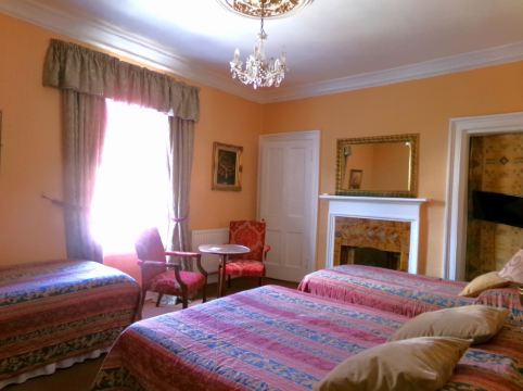 Averon Guest House Room Type - Family Room with ensuite Averon Guest House Room Type - Family Room with ensuite