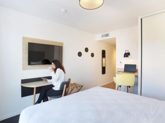 Appart Hotel Odalys City Centre Compans Caffarelli - Tap to explore photos
