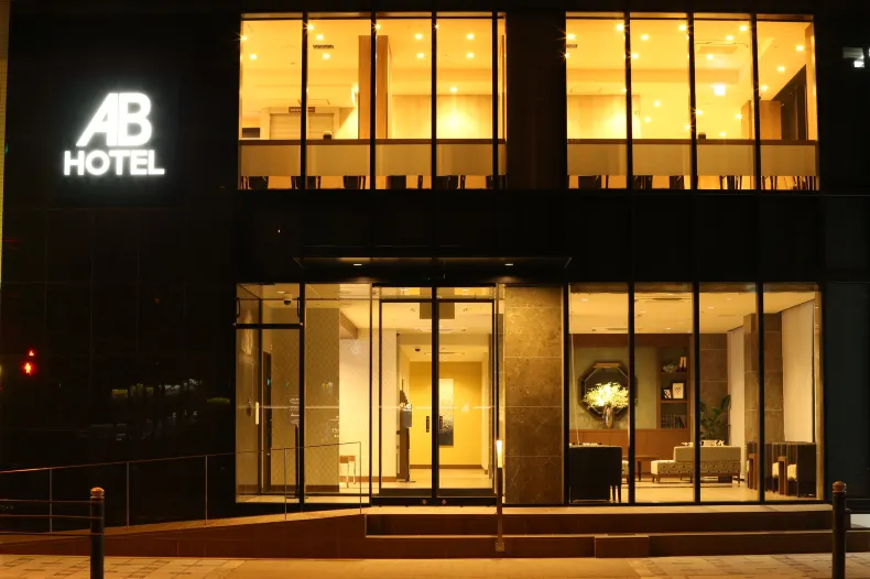 AB Hotel Osaka Sakaisuji Honmachi